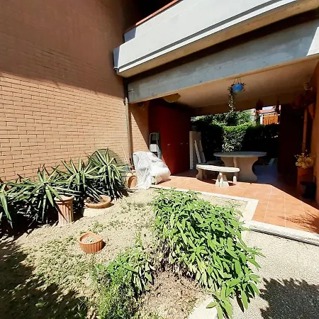 N249 - Numana, Delizioso Bilocale Con Giardino *